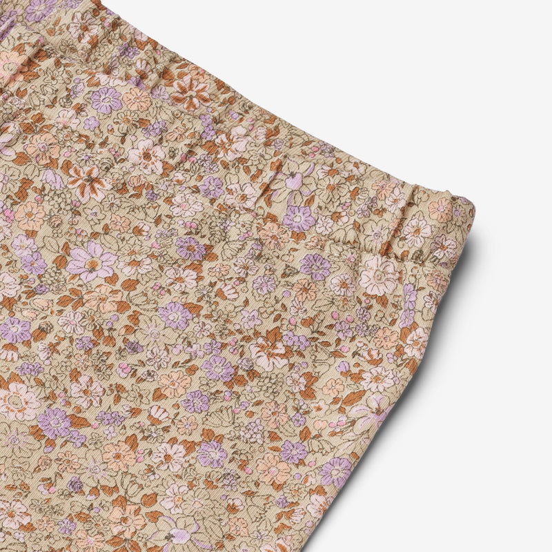 Wheat Main 2 Leggings Jules Legging 9409 lilac flower meadow