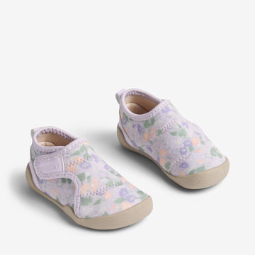 Wheat Footwear Beach Shoe Shawn Swimwear 9605 purple light petunias