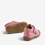 Wheat Footwear Bootie Double Velcro Ivalo Patent Prewalkers 2356 pink