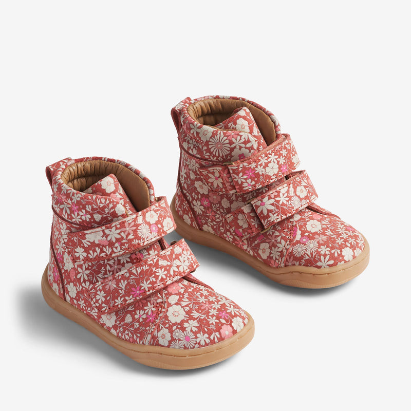 Wheat Footwear Bootie Sixanni Prewalkers 9455 coral white flowers