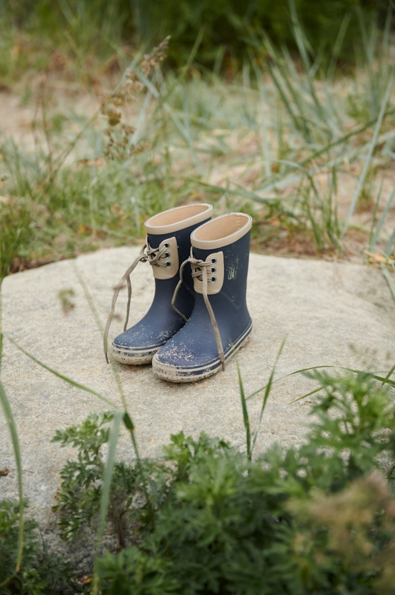 Puddle Rubber Boot Solid - ink – Wheat.co.uk