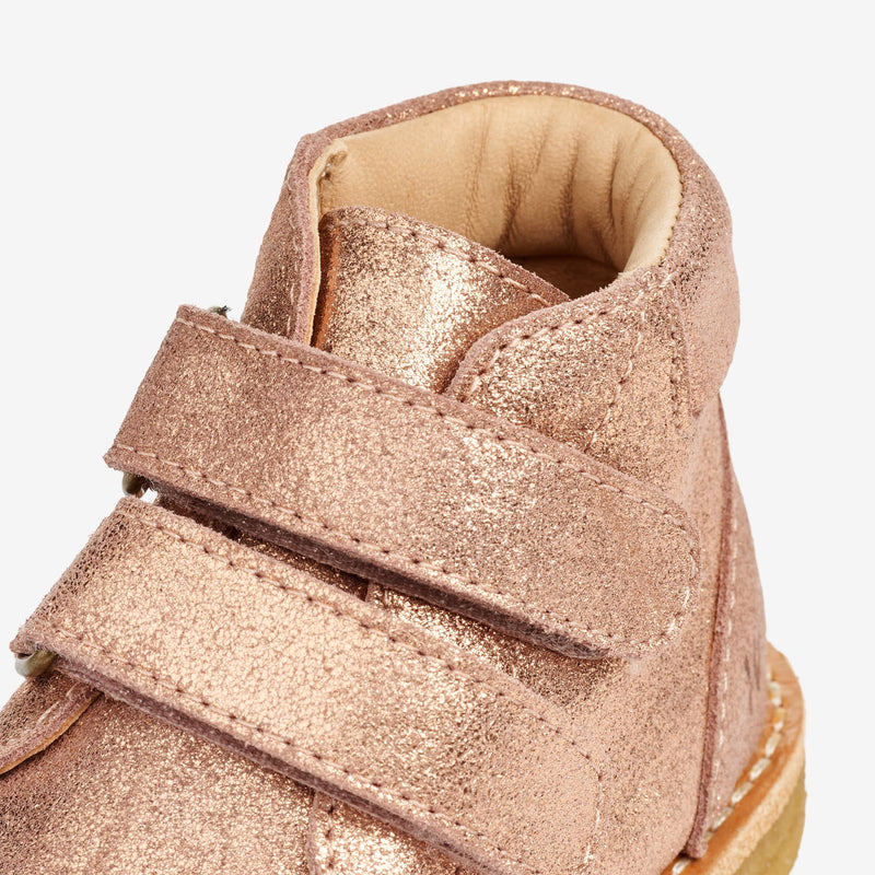 Wheat Footwear Raden Velcro Shine | Baby Prewalkers 2026 rose