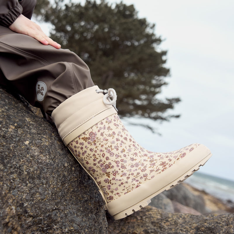 Wheat Footwear Rubber Boot Thermo Print Rubber Boot 2475 rose flowers
